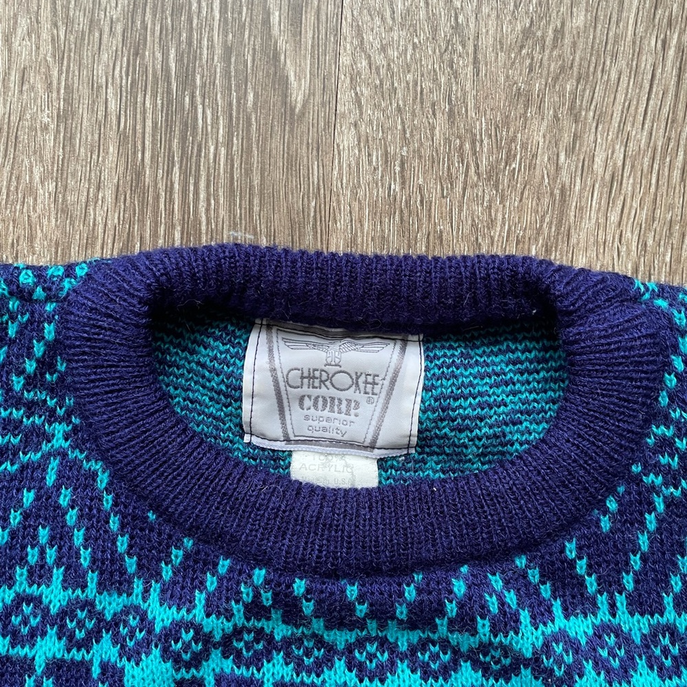 Cherokee Patterned Sweater - Picture 2 of 3